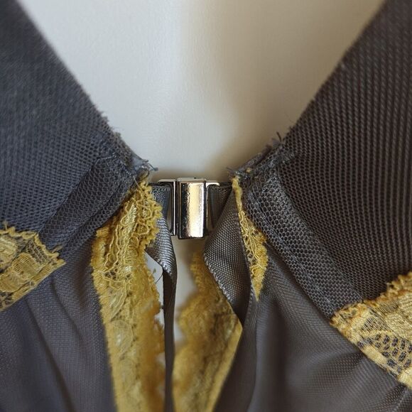 Sheer stretch mesh lacy overlay front clip lingerie sz 2X - Picture 5 of 8